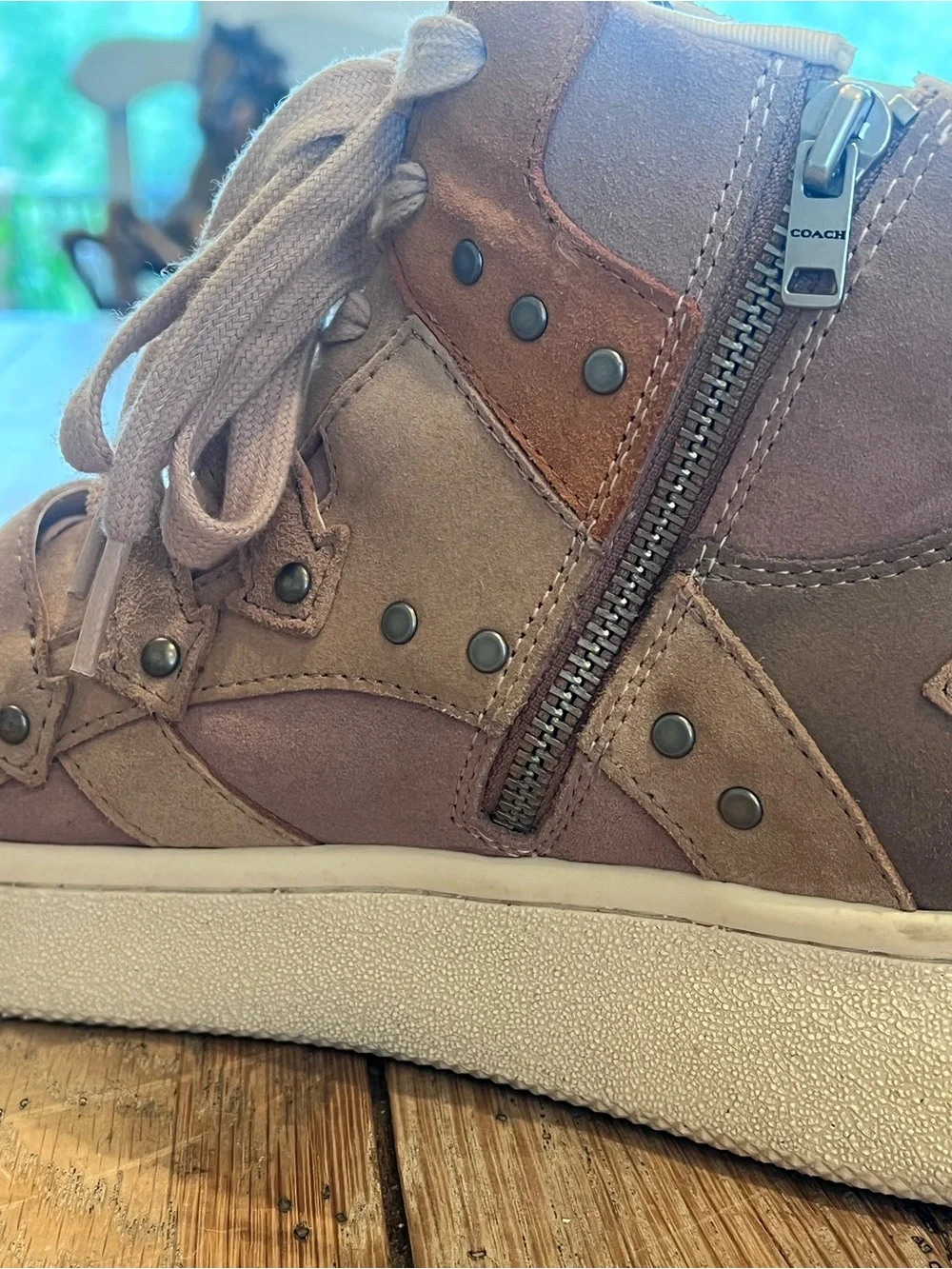 COACH G3887 Women’s 11B Suede High Top Sneakers Beige/Brown Lace-Up Buckle Zip